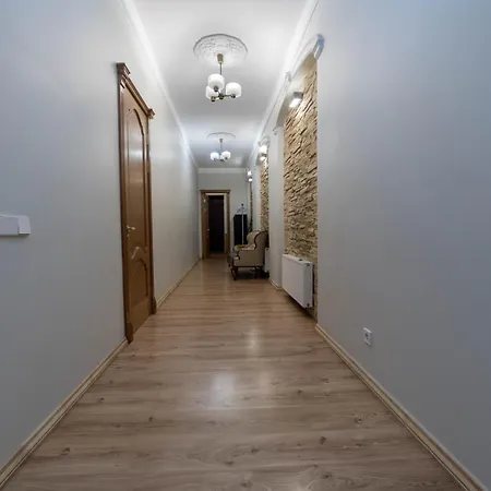 Apartment In Historic Old Town *