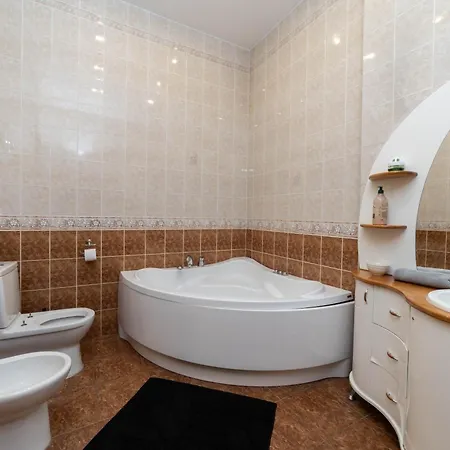Apartment In Historic Old Town